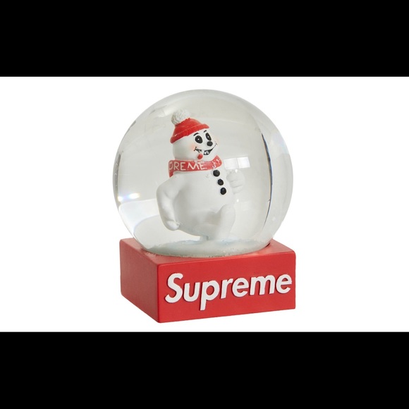 Supreme Snow Man Globe